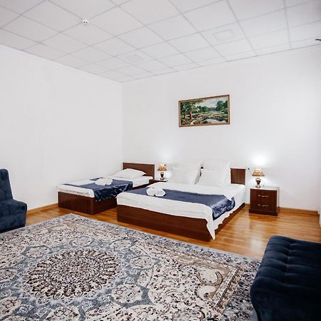 Karakalpak Palace Hotel Nukus Exteriör bild