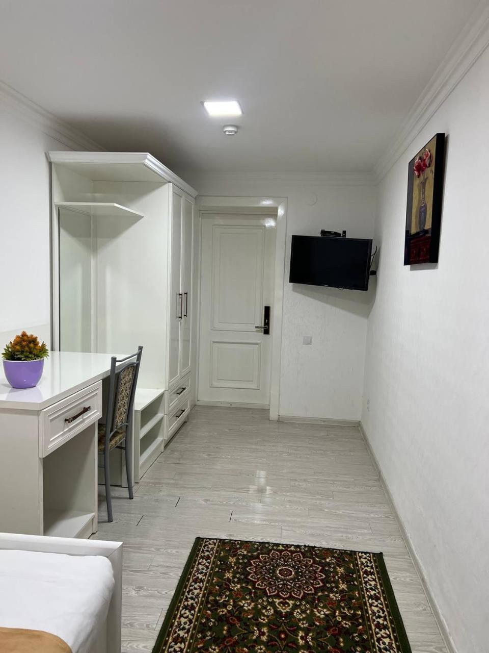 Karakalpak Palace Hotel Nukus Exteriör bild