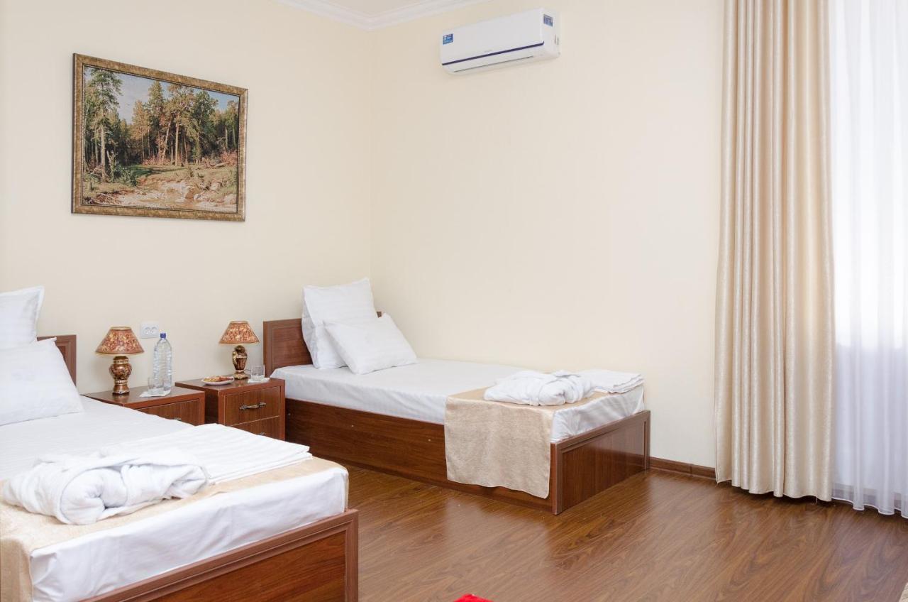 Karakalpak Palace Hotel Nukus Exteriör bild